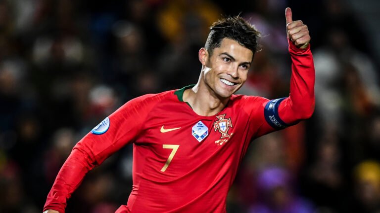 Cristiano Ronaldo está perto de se isolar como maior artilheiro da história da Eurocopa; confira lista de goleadores