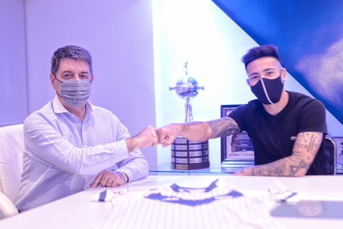 Alvo de Internacional e Palmeiras, Ortega renova com o Vélez