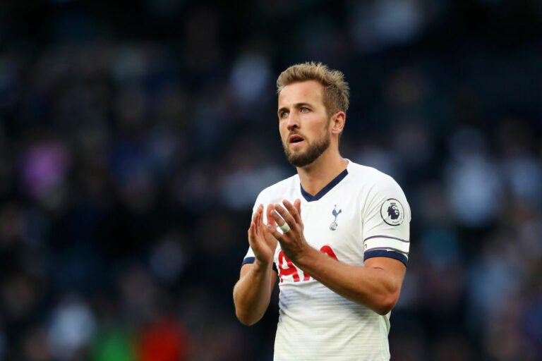 Liverpool entra na disputa com Manchester City por Harry Kane