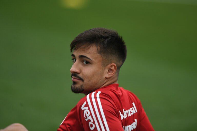 Red Bull Bragantino está interessado em Heitor, do Internacional