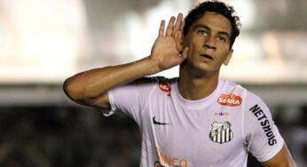 Negociações esfriam e Paulo Henrique Ganso se afasta do Santos