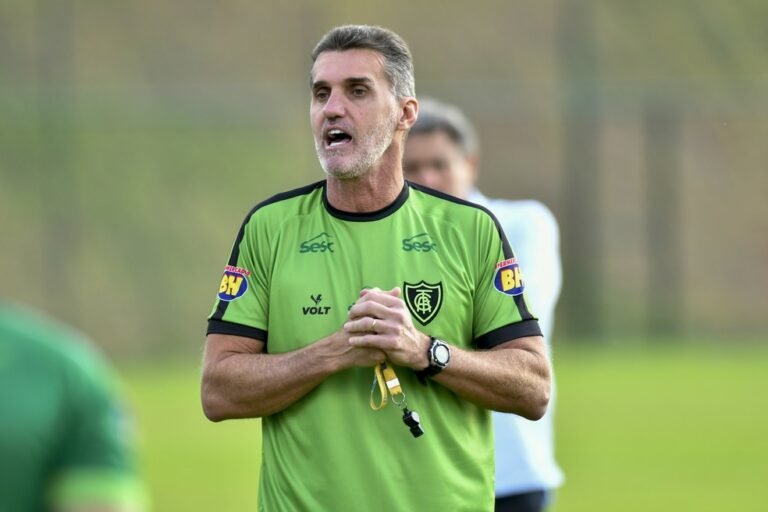 Vagner Mancini é regularizado no BID e está pronto para estrear pelo América-MG