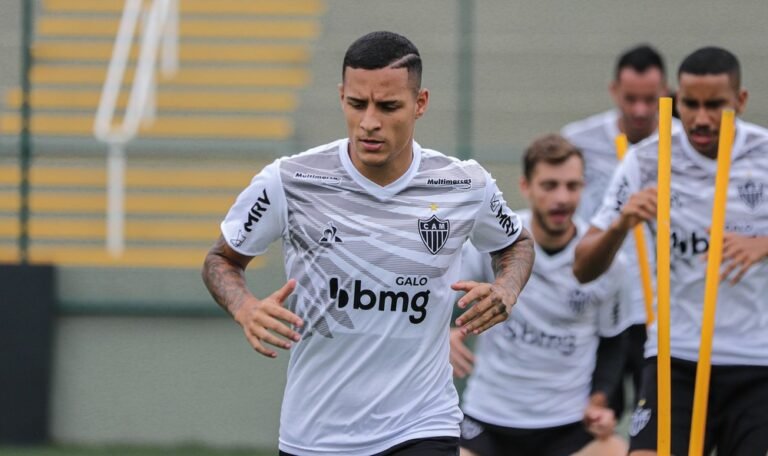 Guilherme Arana e Guga retornam ao Atlético nesta semana; demais convocados só em julho