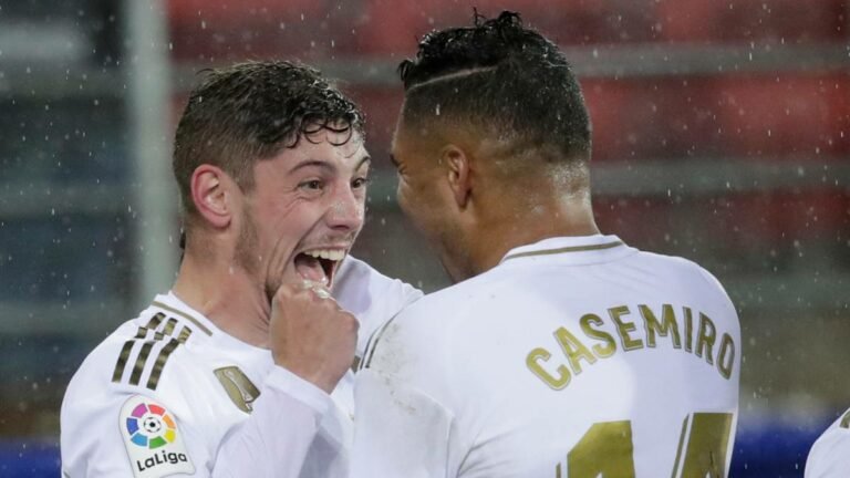 Casemiro e Fede Valverde entram na lista de possíveis saídas do Real Madrid
