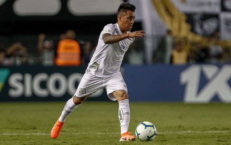 Santos faz acordo com Krasnodar por Cueva e impede novo transfer ban