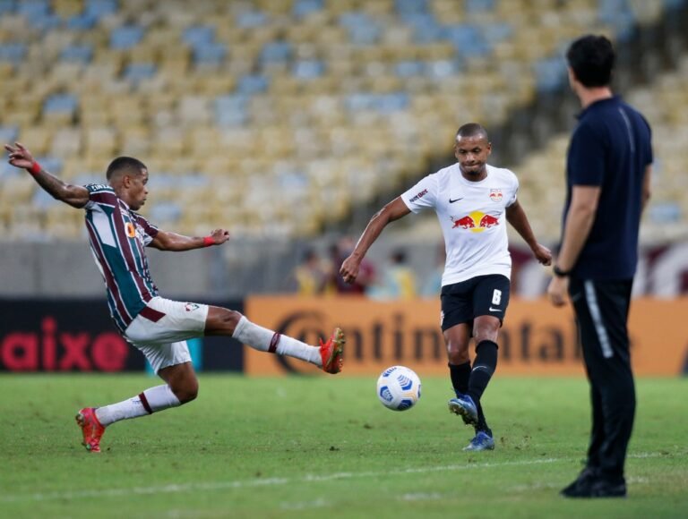 Red Bull Bragantino é derrotado pelo Flu; veja o que falou o treinador Barbieri