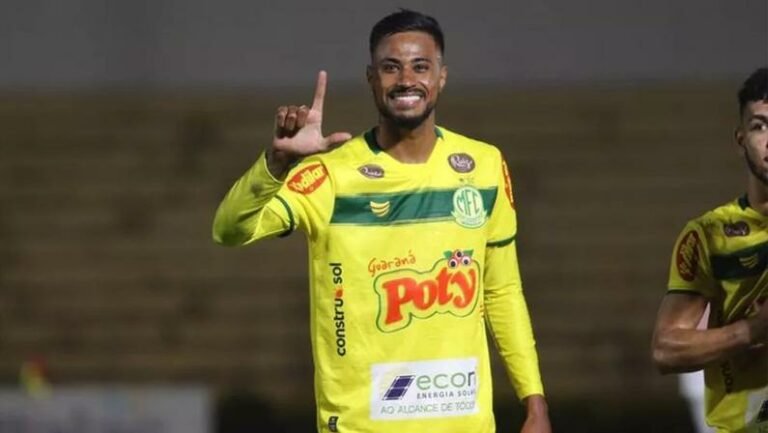 Diego Gonçalves assina com o Botafogo até 2023