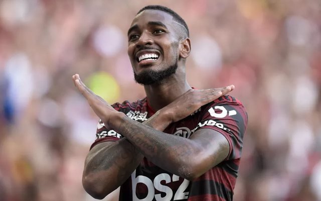 Olympique de Marseille está prestes a fechar com Gerson