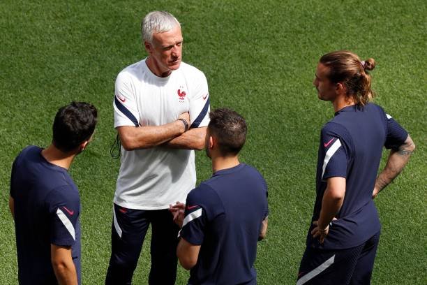 Mesmo classificado, Deschamps prega foco na França contra Portugal: “A ambição é obter o melhor resultado possível”