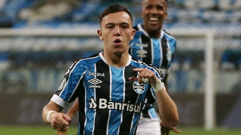 Pepê se despede do Grêmio e fica próximo de se apresentar ao FC Porto