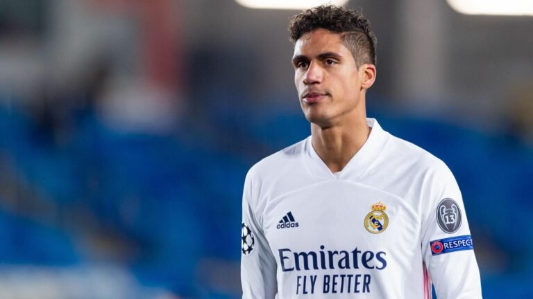 Raphael Varane está próximo de renovar com o Real Madrid