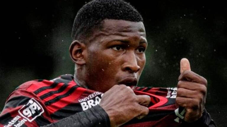 Flamengo recusa proposta de clube da Moldávia por destaque do Sub-20