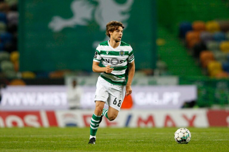 Daniel Bragança normaliza maior pressão da torcida após título português