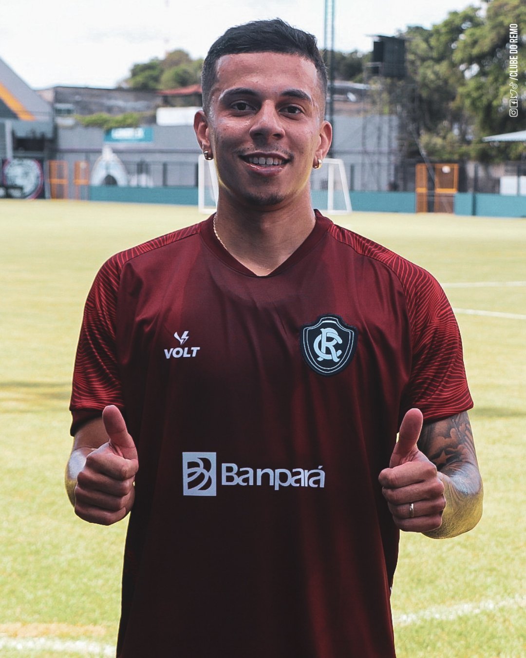 Ex-Atlético-GO, Matheus Oliveira assina com o Remo