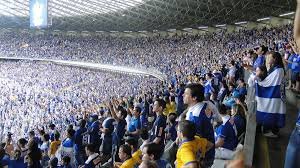 Cruzeiro tenta liminar para começar a cumprir punição de portões fechados