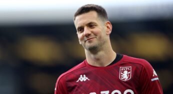 Manchester United anuncia contratação de Tom Heaton