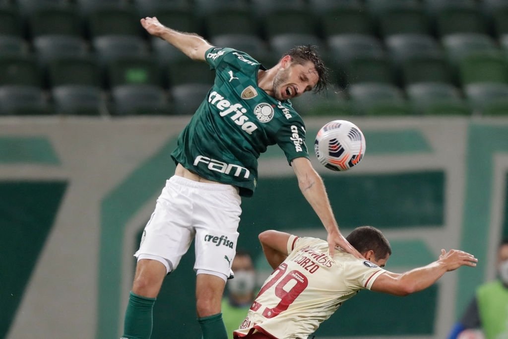 Diretor da Roma confirma contratação de Matías Viña