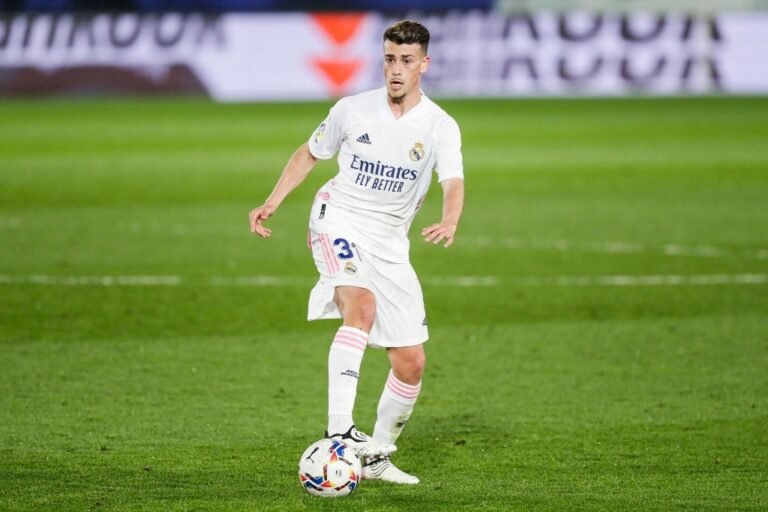 Ancelotti quer Antonio Blanco como reserva de Casemiro