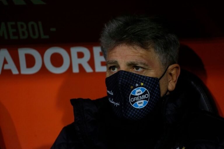 Vice de futebol do Grêmio não descarta retorno de Renato Gaúcho