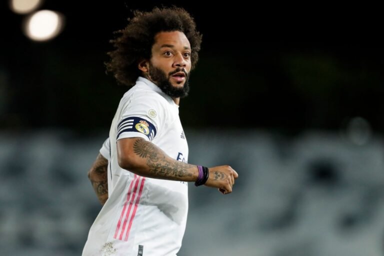 Marcelo ficará no Real Madrid e busca quebrar recorde histórico