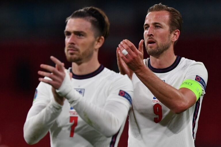 Manchester City pode gastar 250 milhões de euros para contratar Kane e Grealish