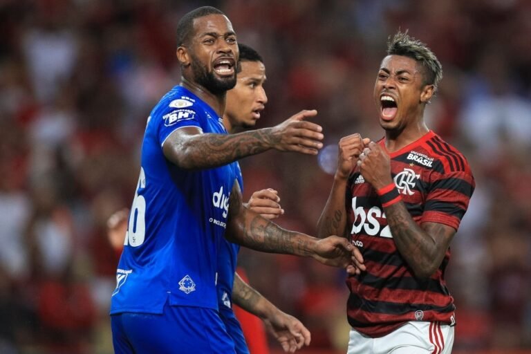 Renato Gaúcho fecha as portas para possível chegada de Dedé ao Flamengo