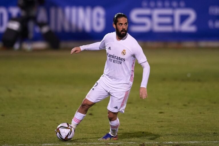 Real Madrid impõe condição para negociar Isco com Milan