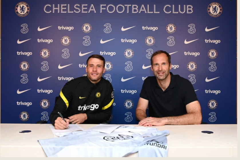 Oficial: Chelsea anuncia a contratação do goleiro Bettinelli