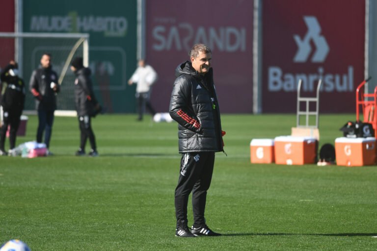 Internacional aposta em boa campanha fora de casa para se recuperar