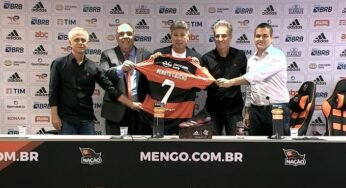 Renato Gaúcho é apresentado no Flamengo e diz: “É como treinar a Seleção Brasileira”