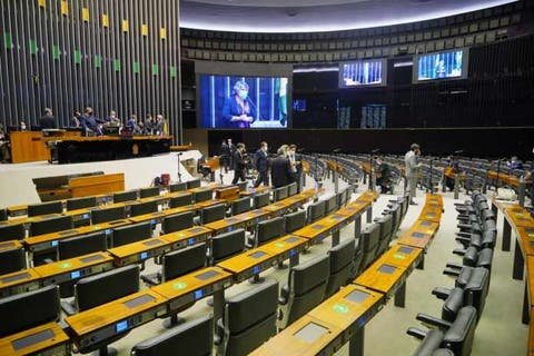 Câmara dos Deputados aprova PL do Mandante, texto agora passa pelo Senado