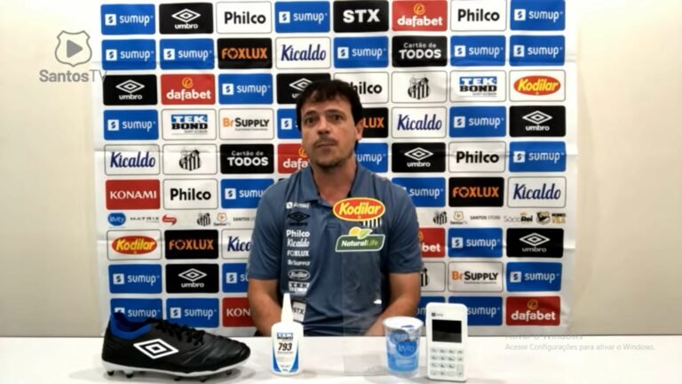 Diniz critica postura do América/MG e pênalti não marcado