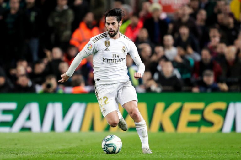 Arsenal demonstra interesse no meia Isco, do Real Madrid