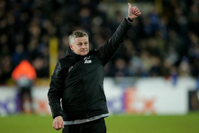 Manchester United anuncia renovação de seu treinador