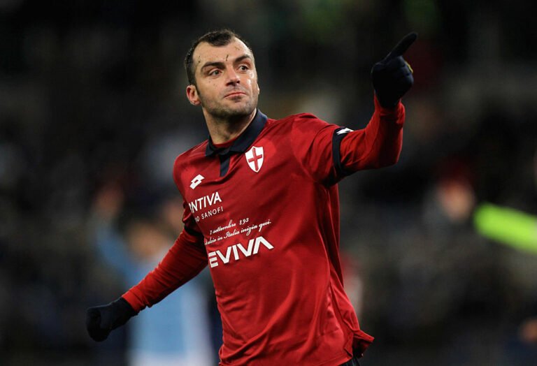 Pandev busca renovação de contrato para se aposentar com presença de torcida