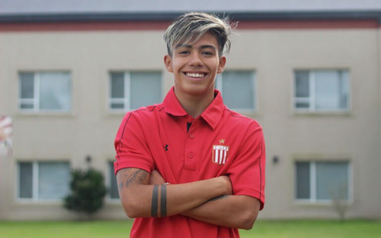 Manchester City empresta uma de suas promessas para ganhar experiência