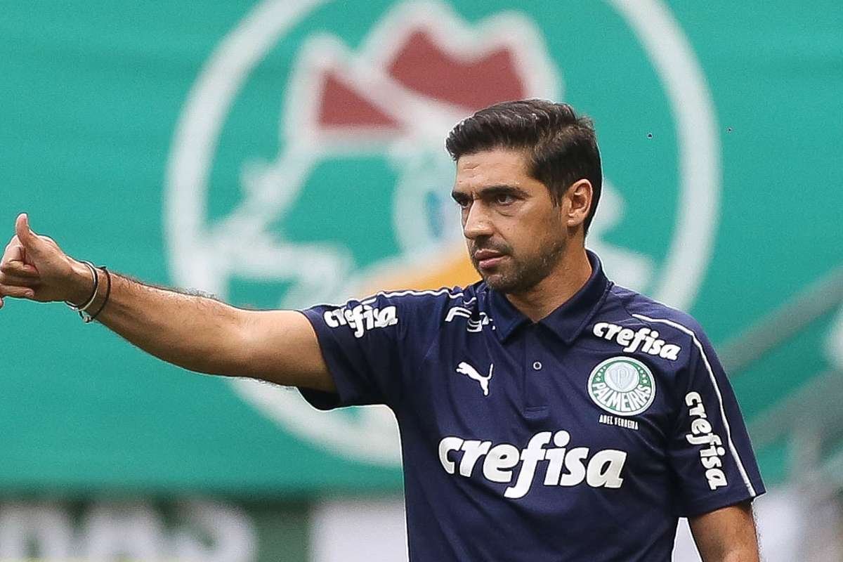 Abel Ferreira rejeita proposta do Fenerbahce, da Turquia