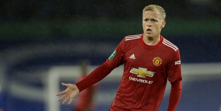 Donny van de Beek recusa proposta do Real Madrid