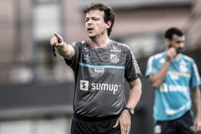 Santos encerra a preparação para enfrentar o Atlético-GO; veja a provável escalação