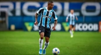 Jornalista critica ausência de Douglas Costa por folga de casamento