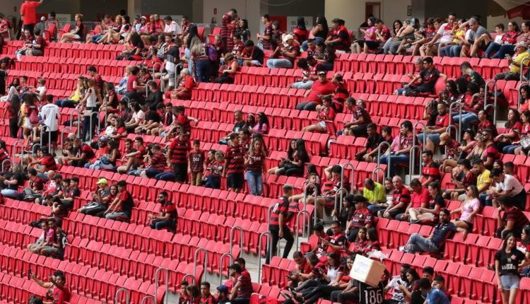 CBF quer a volta do público aos estádios de todo o país a partir das quartas de final da Copa do Brasil