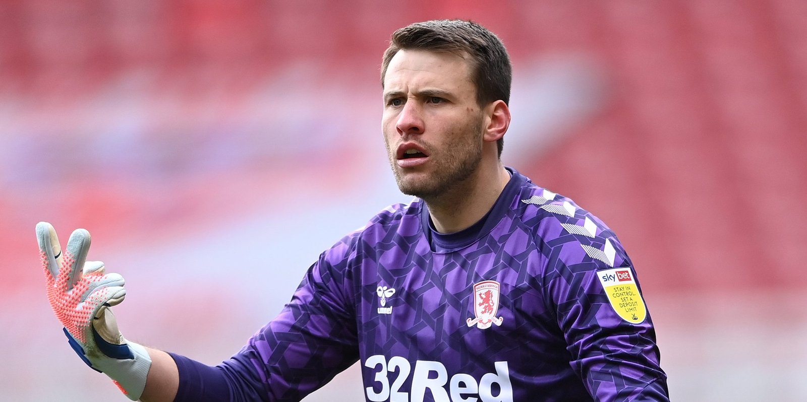 Chelsea quer contratar goleiro a custo zero