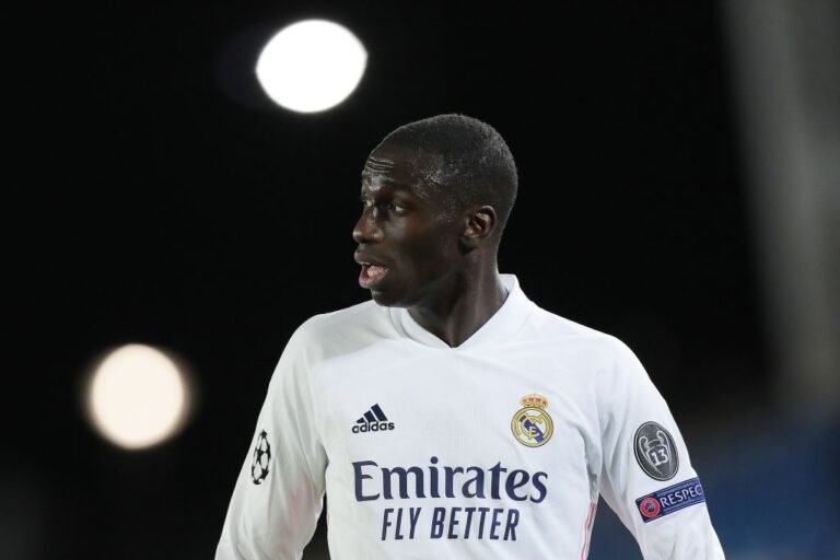 Ferland Mendy pode deixar o Real Madrid devido a questões financeiras do clube