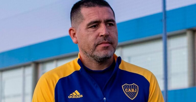 Riquelme reclama da arbitragem entre Boca e Atlético