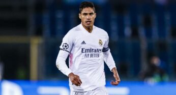 Manchester United prepara oferta para contratar Varane