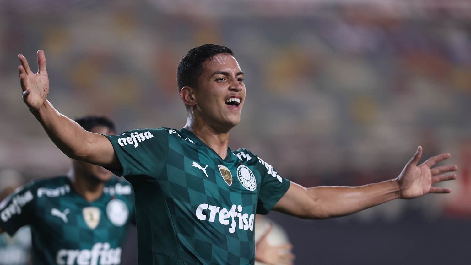 Renan projeta confronto pela Libertadores: “Se Deus quiser, vamos sair com a vitória”