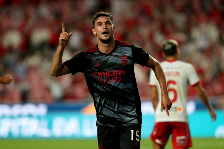 ‘Foi um sentimento fantástico jogar pelo Benfica’, revela Yaremchuk