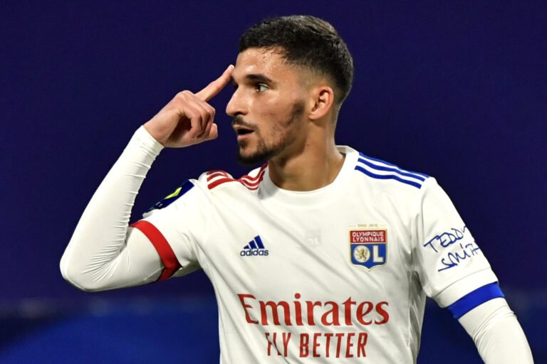 Tottenham coloca Aouar em sua lista de possíveis contratações