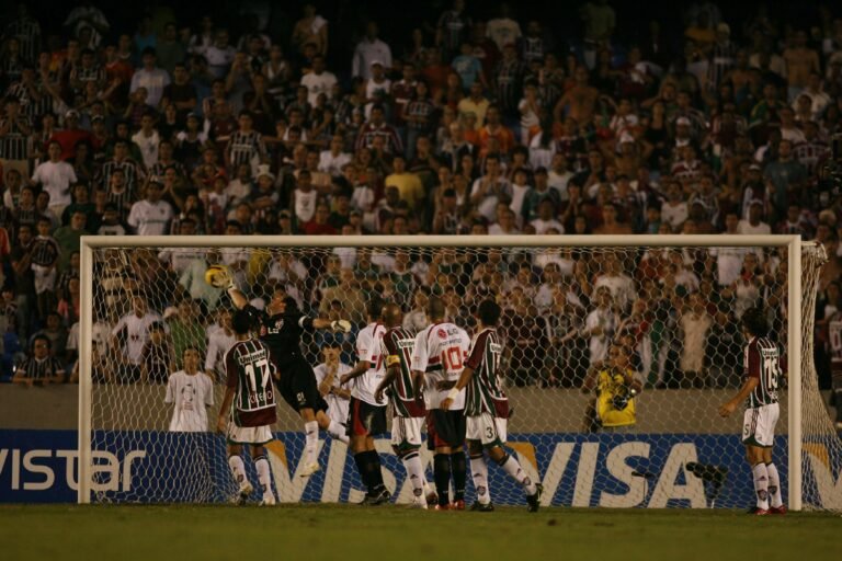 Fluminense só avançou à semifinal da Libertadores uma vez