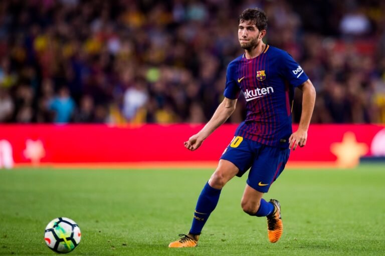 Sergi Roberto promete renovar contrato com salário menor no Barcelona